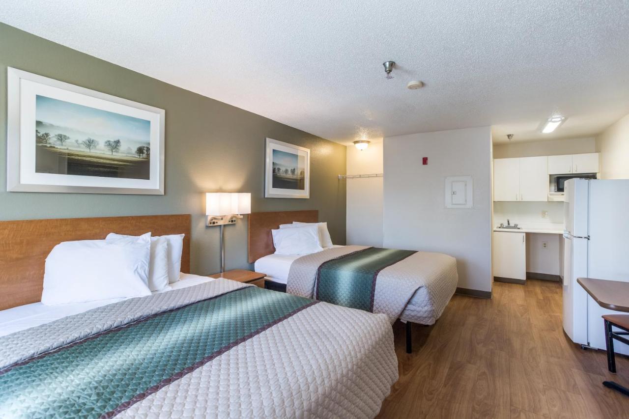 Hometowne Studios By Red Roof Nashville - Airport/Briley Pkwy Extérieur photo