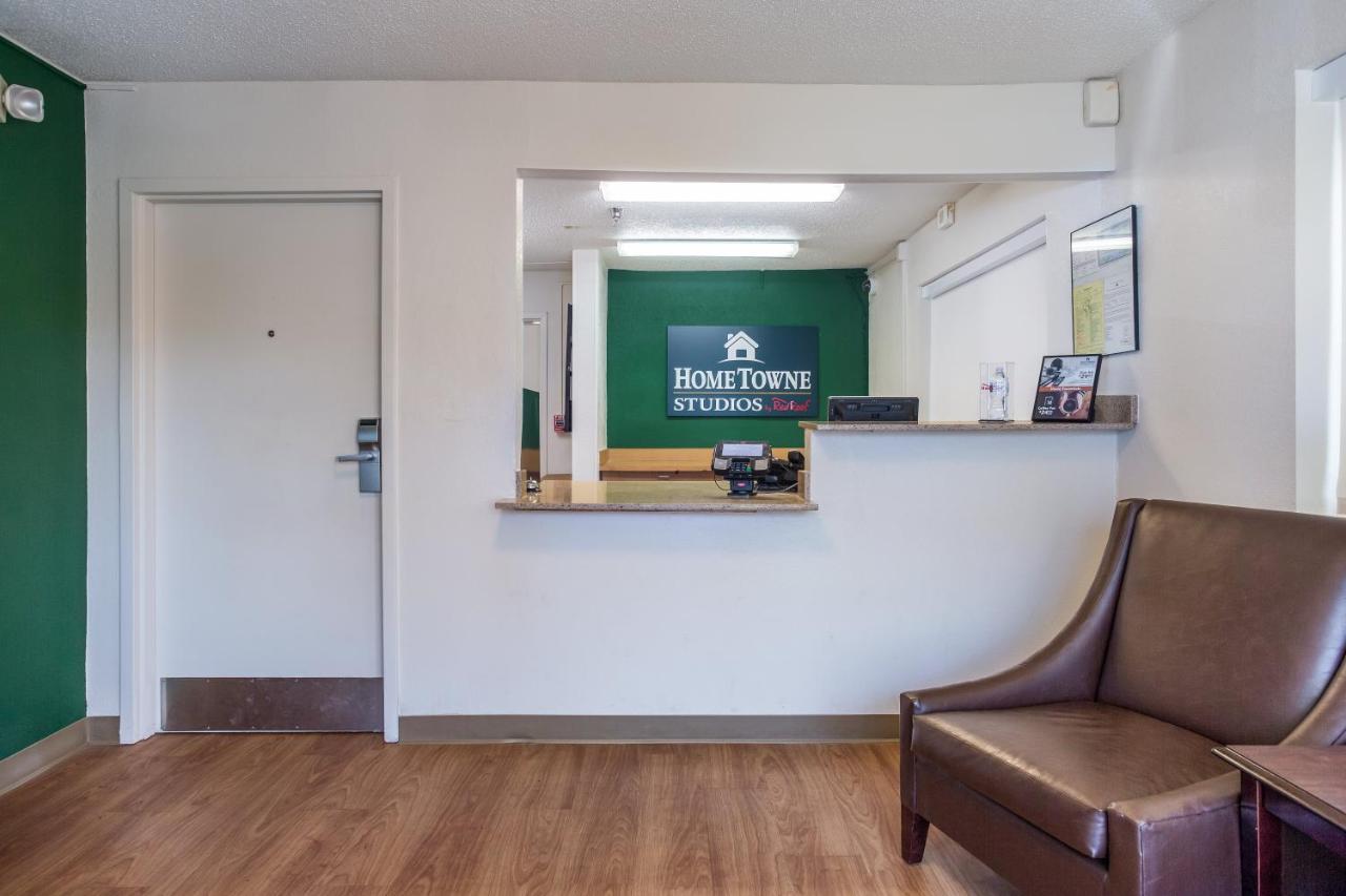 Hometowne Studios By Red Roof Nashville - Airport/Briley Pkwy Extérieur photo