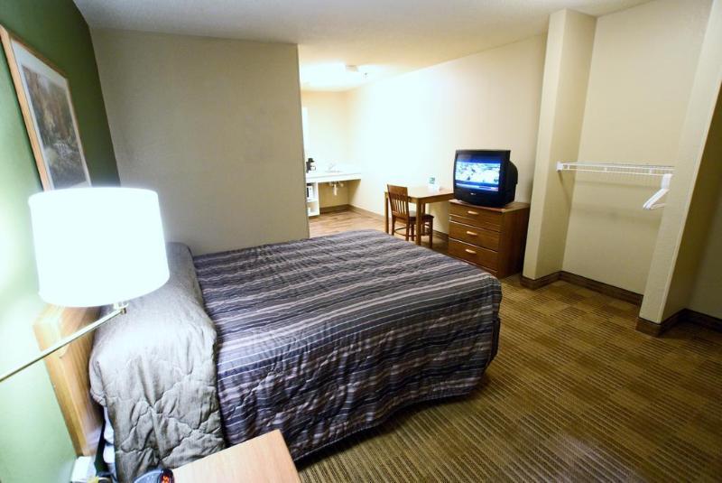 Hometowne Studios By Red Roof Nashville - Airport/Briley Pkwy Extérieur photo